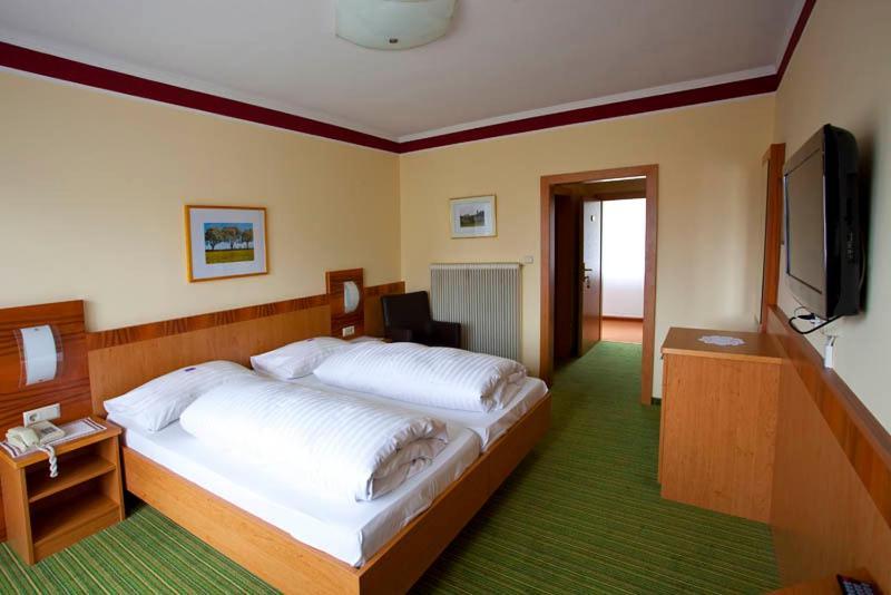 Gasthof Böhm Persenbeug Zimmer foto
